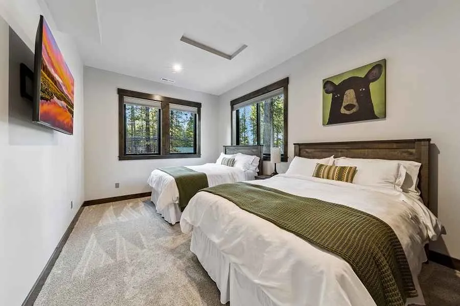 11 bedroom 14 bath Epic Estate w/Indoor Pool Vacation Rental